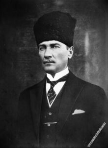 29 Ekim 1923, Cumhurbaşkanı Mustafa Kemal Atatürk